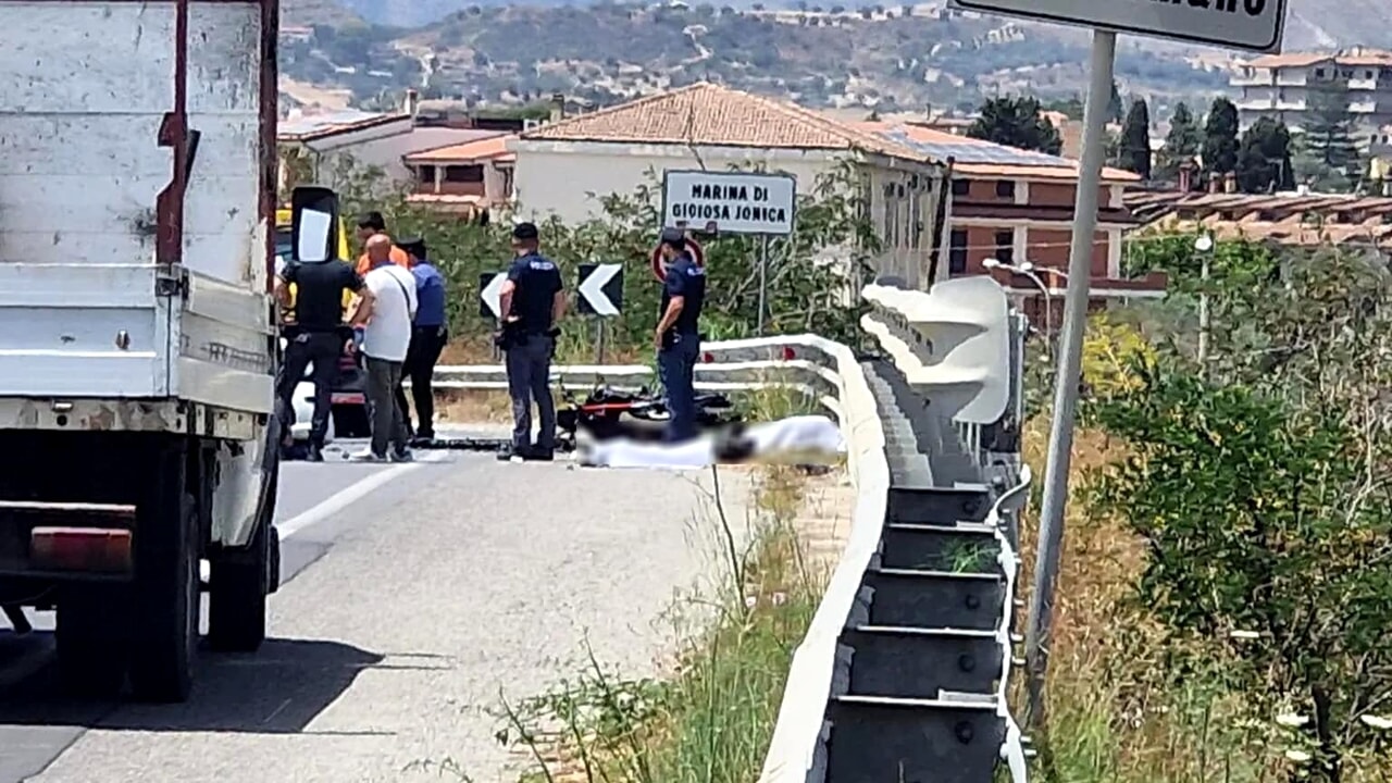 Incidente mortale sulla SS106 nella locride, la vittima è un ventottenne finanziere ispicese