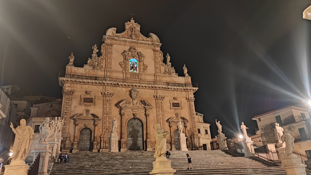 L’8 dicembre a Modica, c’è Modica Virale  per dar luce al proprio amore per la Città