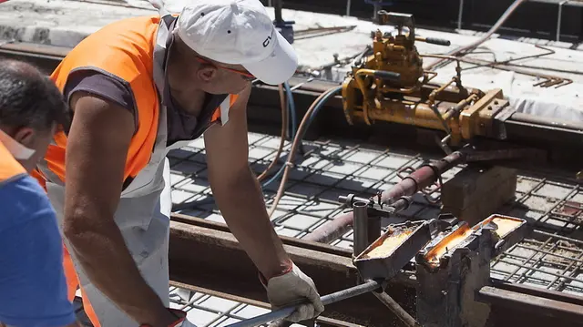 A Vittoria fa troppo caldo, ordinanza sindacale vieta i lavori edili se si superano i 35 gradi