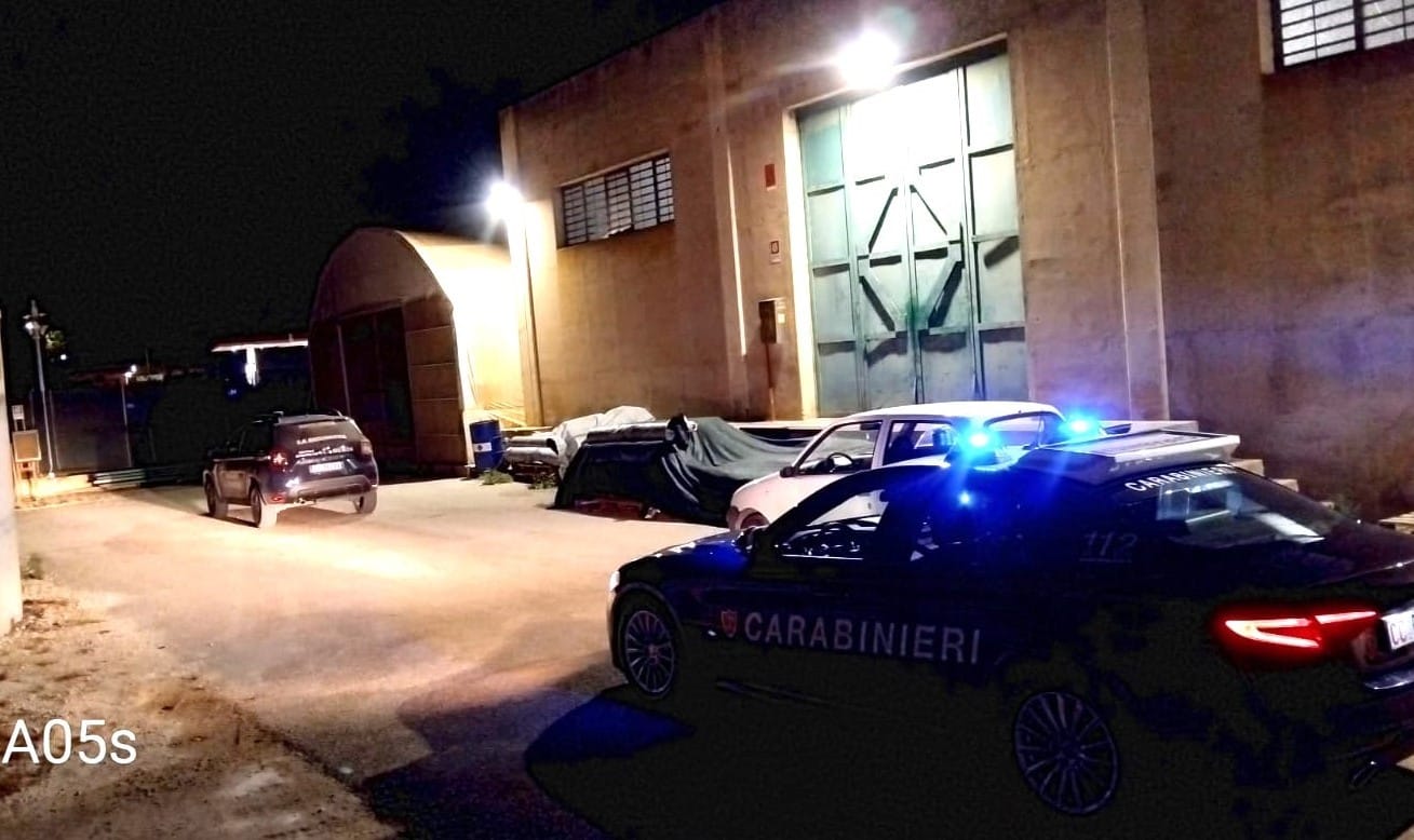 Vittoria: due tentativi di furto nella stessa notte, ma gli antifurti mettono in fuga i malviventi