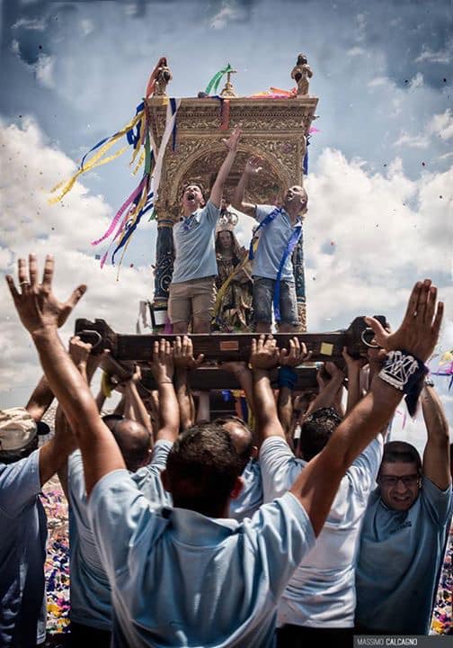 Oggi la scinnuta della Madonna della Neve, festa grande a Giarratana