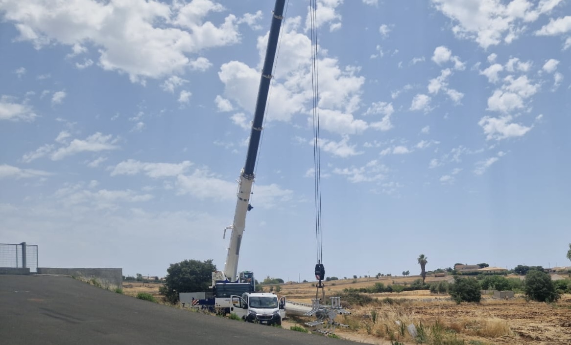 Modica, antenne 5G confronto al Comune sul piano antenne