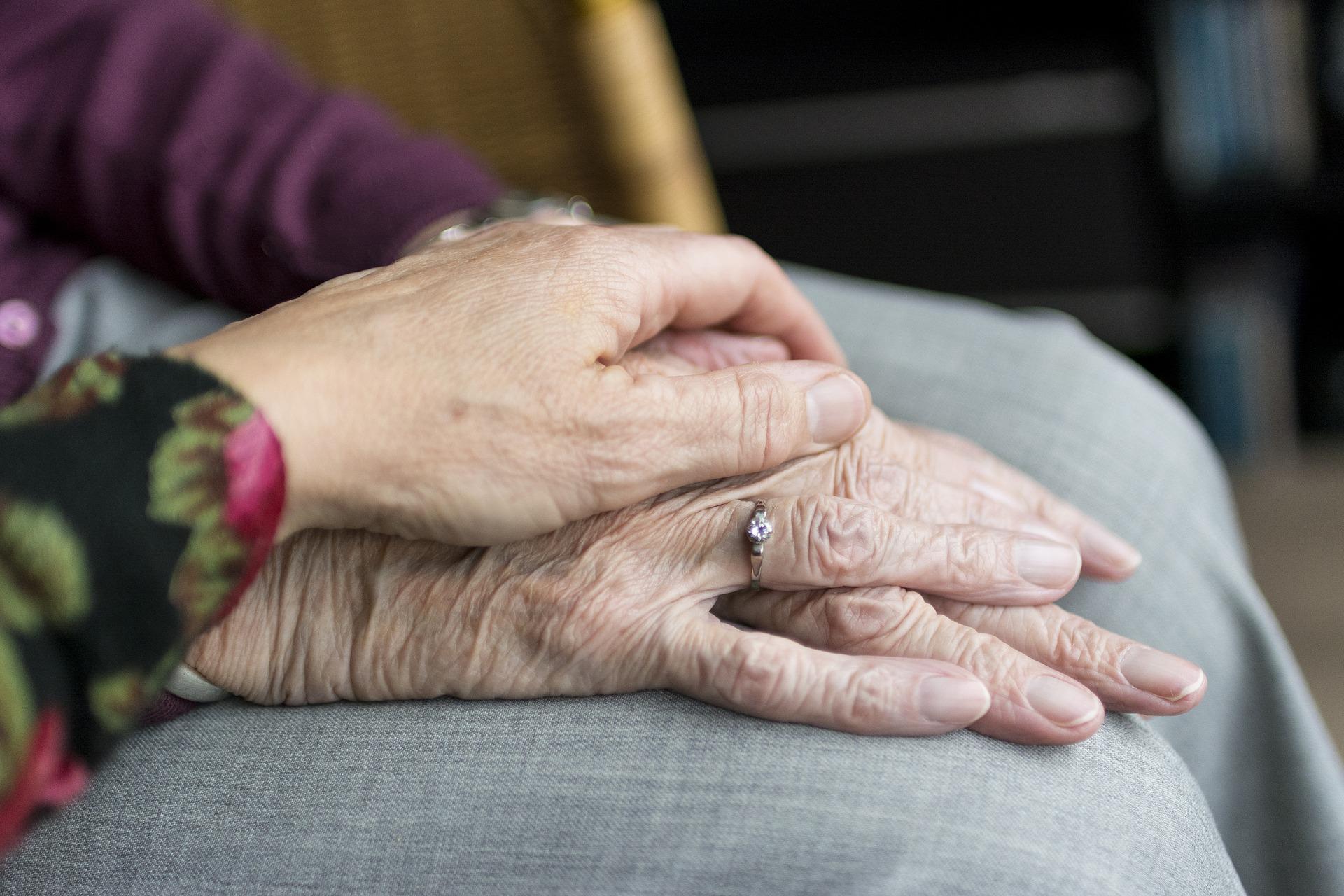 Assistenza domiciliare agli anziani a Chiaramonte Gulfi: primo passo verso la normalità