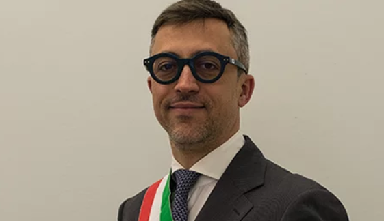 L’on. Abbate punta sul sindaco di Acate Fidone e battezza “Radici iblee” in vista delle provinciali