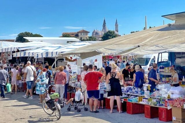 Controlli interforze al mercato rionale di Marina di Ragusa, diverse infrazioni rilevate e sanzionate