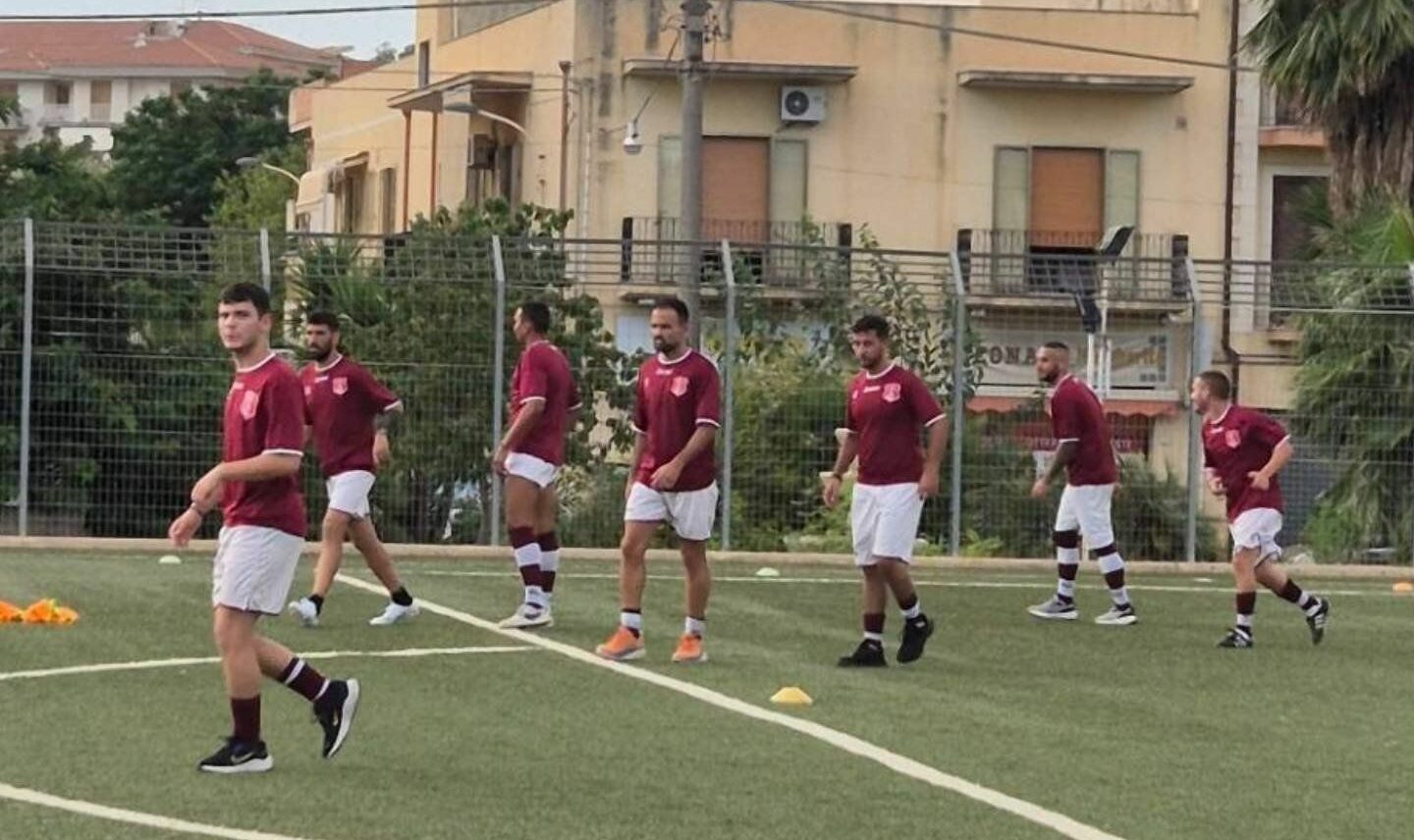 Scicli CR in campo per la Coppa Italia, sabato i cremisi sfidano il Niscemi FC a Caltagirone
