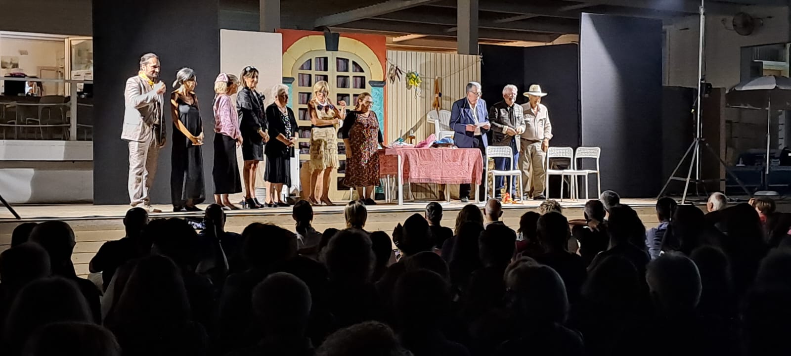“Teatro in spiaggia” a Scoglitti, ancora un sold out per “La fortuna con la F maiuscola”
