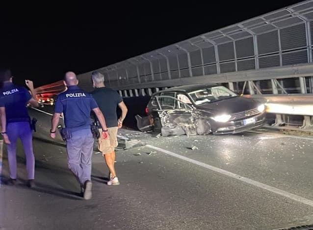 Modica: incidente stradale sul Ponte Guerrieri, scontro tra due auto, ci sono feriti