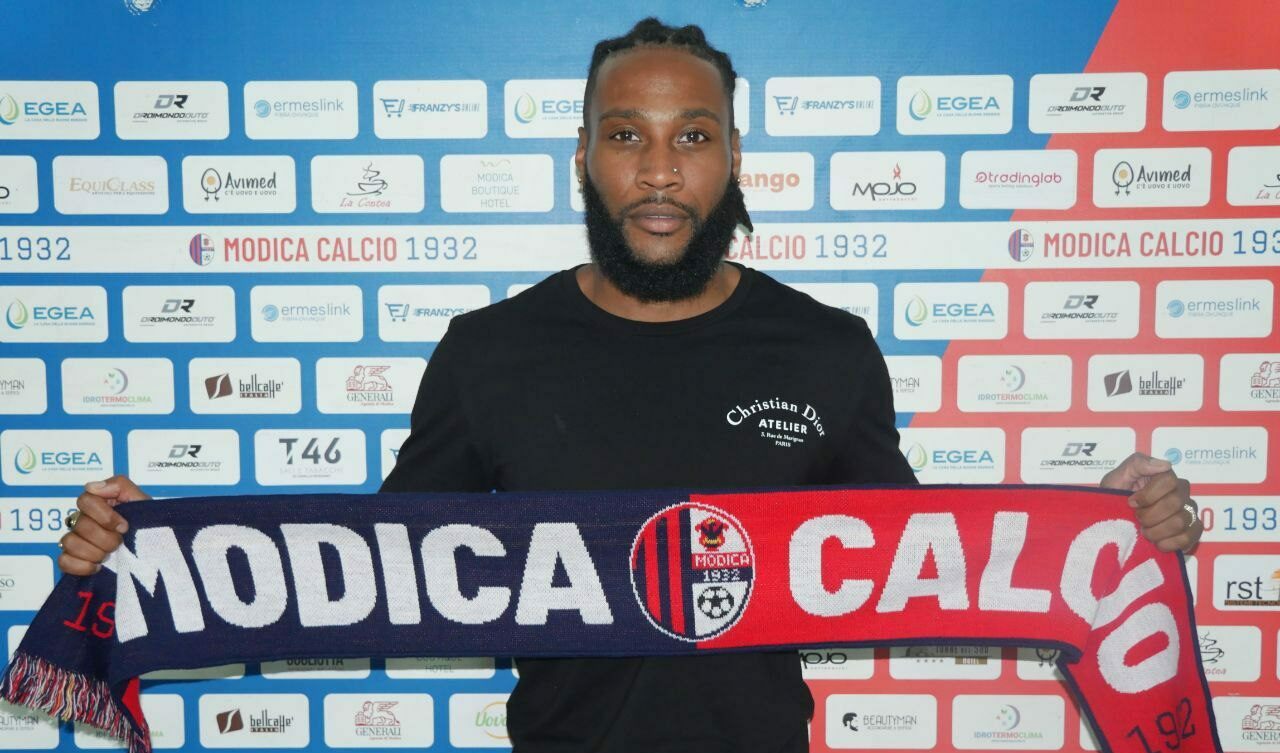 Il Modica Calcio ha un nuovo bomber, dall’Enna arriva il francese Yoann Arquin