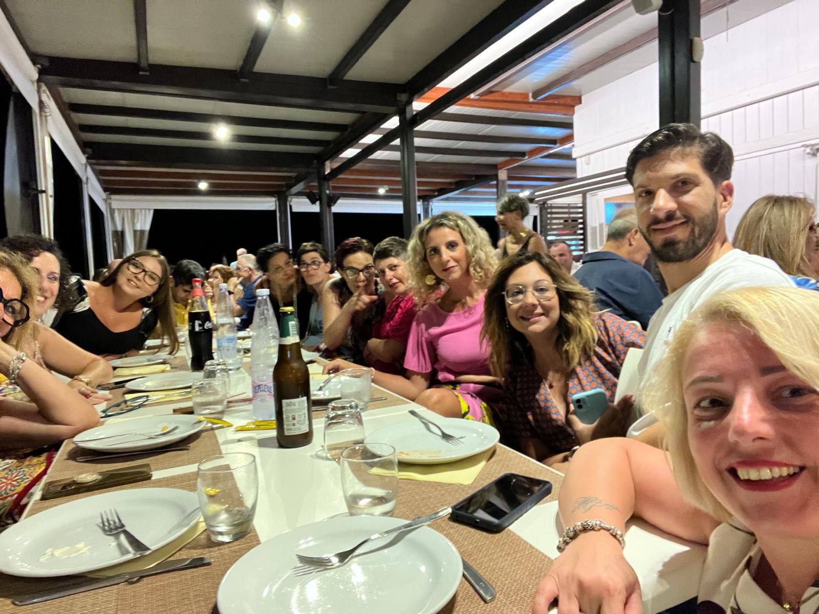 Cena estiva Anffas di Ragusa: un momento di allegria e socializzazione per tutti
