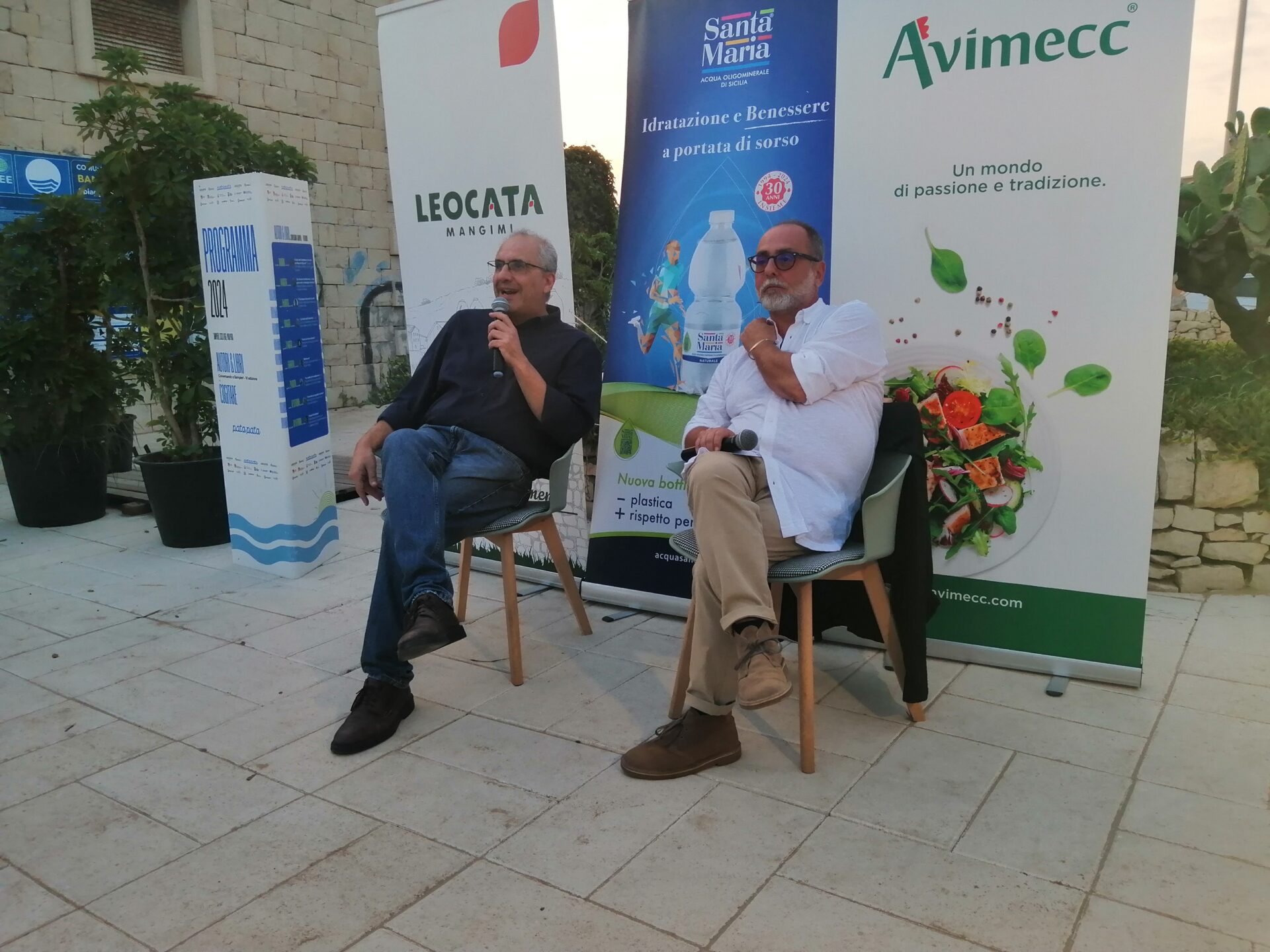 Autori & Libri a Sampieri, successo per “La notte dell’Antimafia” del giornalista Lucio Luca