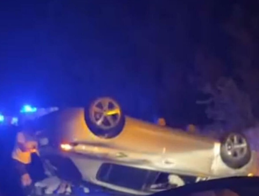 Incidente stradale autonomo sulla Ragusa – Catania, auto si ribalda a Coffa, ferite lievi e tanta paura
