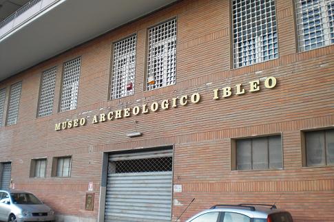 Museo Archeologico Ibleo di Ragusa in scandaloso abbandono: denuncia del M5S
