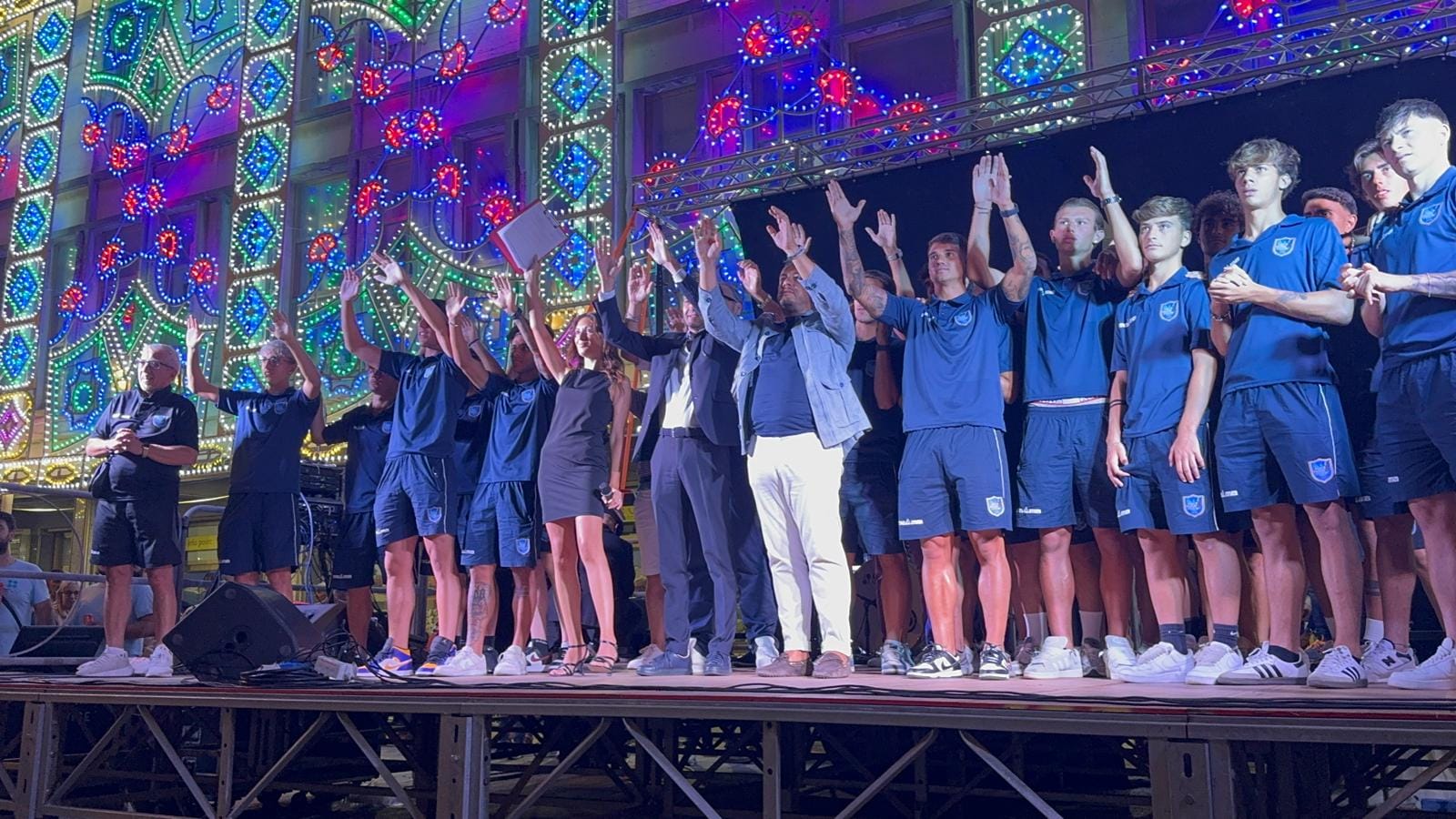 Il Ragusa scende in campo per la Coppa Italia, azzurri al “De Simone” ospiti del Siracusa