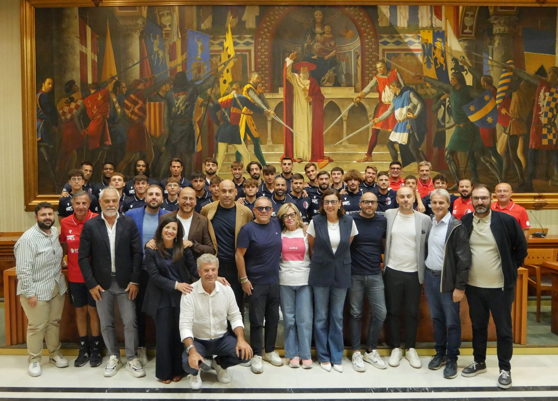 Il Modica Calcio riprende gli allenamenti in vista del Mazzarrone, ieri la squadra si è presentata alla città