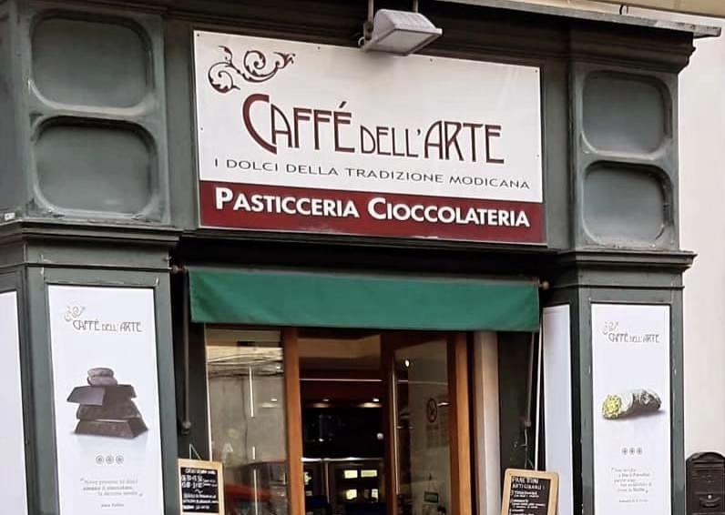 Modica: Caffè dell’Arte dopo 50 anni lascia il centro storico per trasferirsi in Via Sacro Cuore