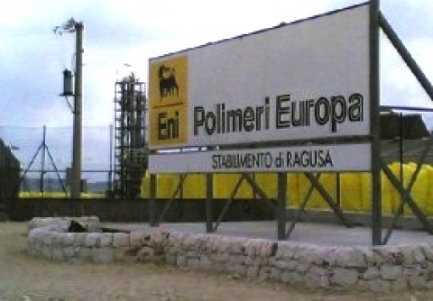 Ragusa, sindacati in allarme per “Versalis”. Eni mette a rischio gli impianti di polietilene