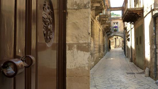 Modica: amministrazione e forze dell’ordine incontrano i cittadini sul tema della sicurezza