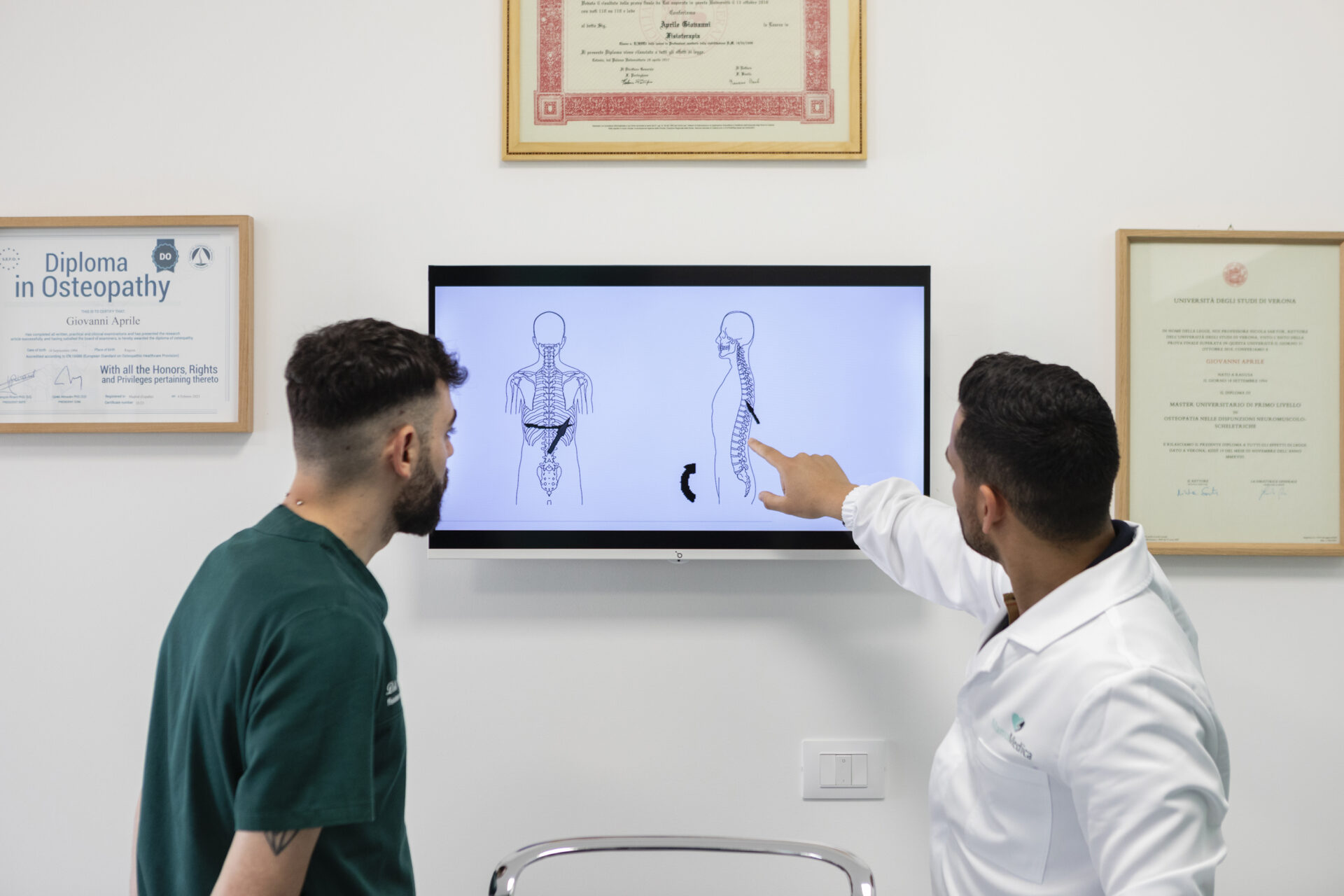Conclusa la campagna di prevenzione della scoliosi adolescenziali al Centro ManuMedica