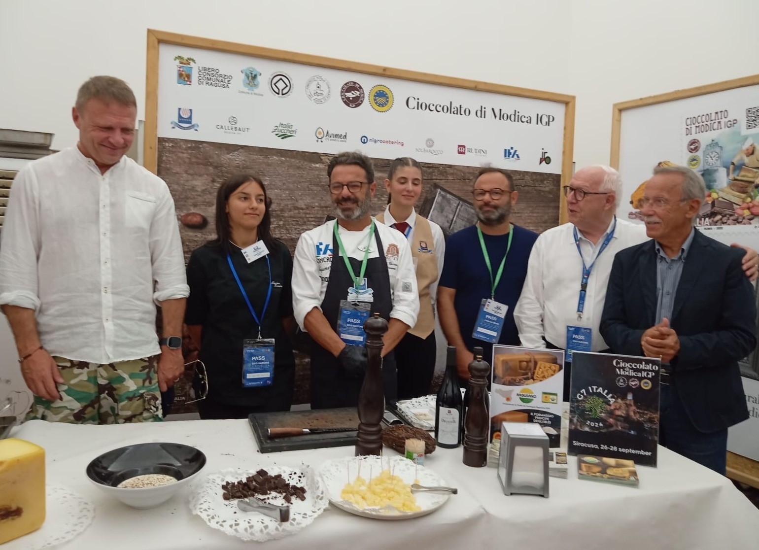 Al G7 presentata la Fonduta di Ragusano Dop con caviale di Cioccolato di Modica Igp