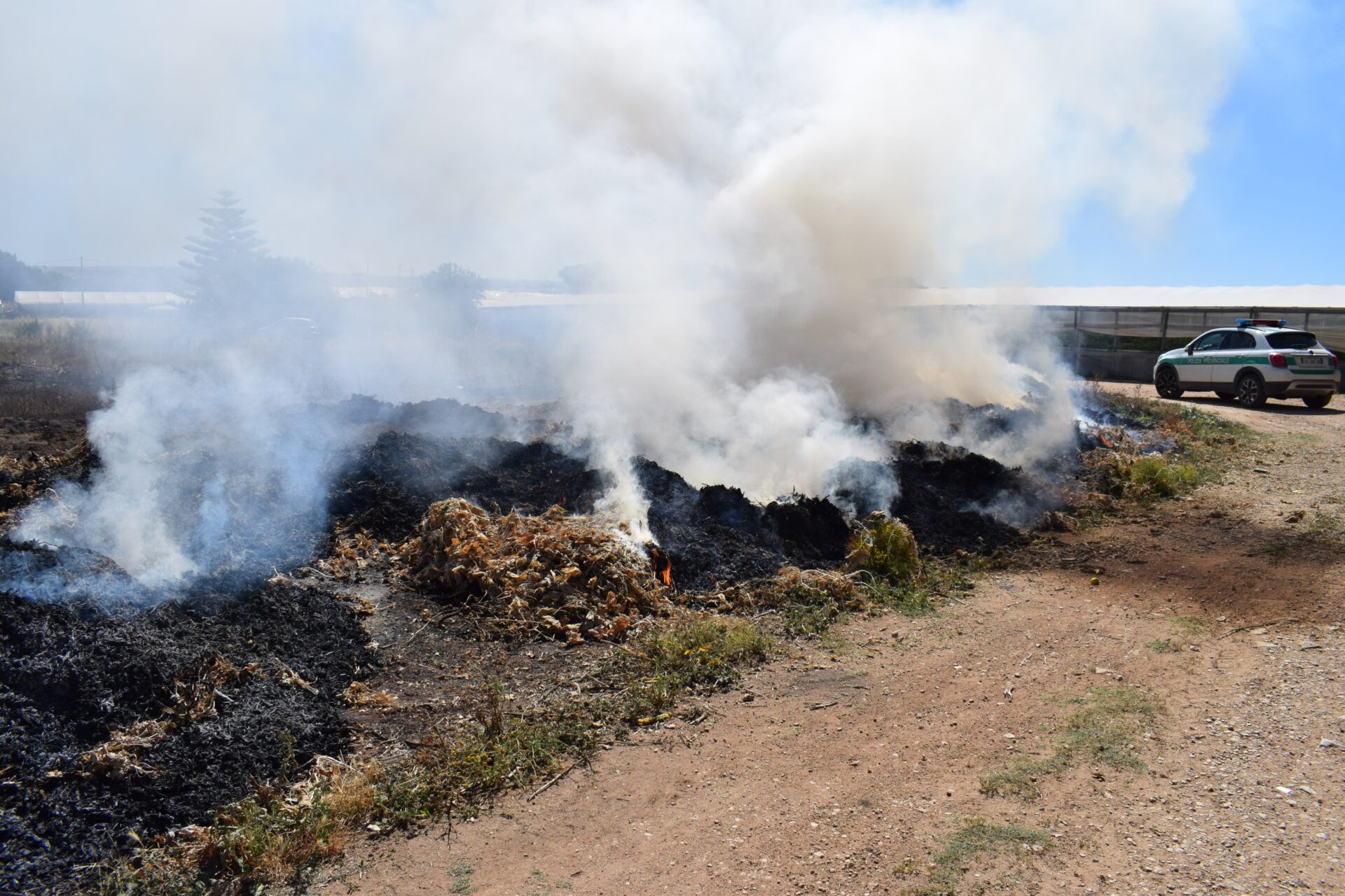 Fumarole nella fascia trasformata, vertice in Prefettura: controlli rafforzati e impegno comune