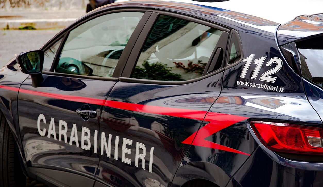 Gambiano sorpreso a Comiso con droga e soldi: arrestato dai Carabinieri dopo inseguimento