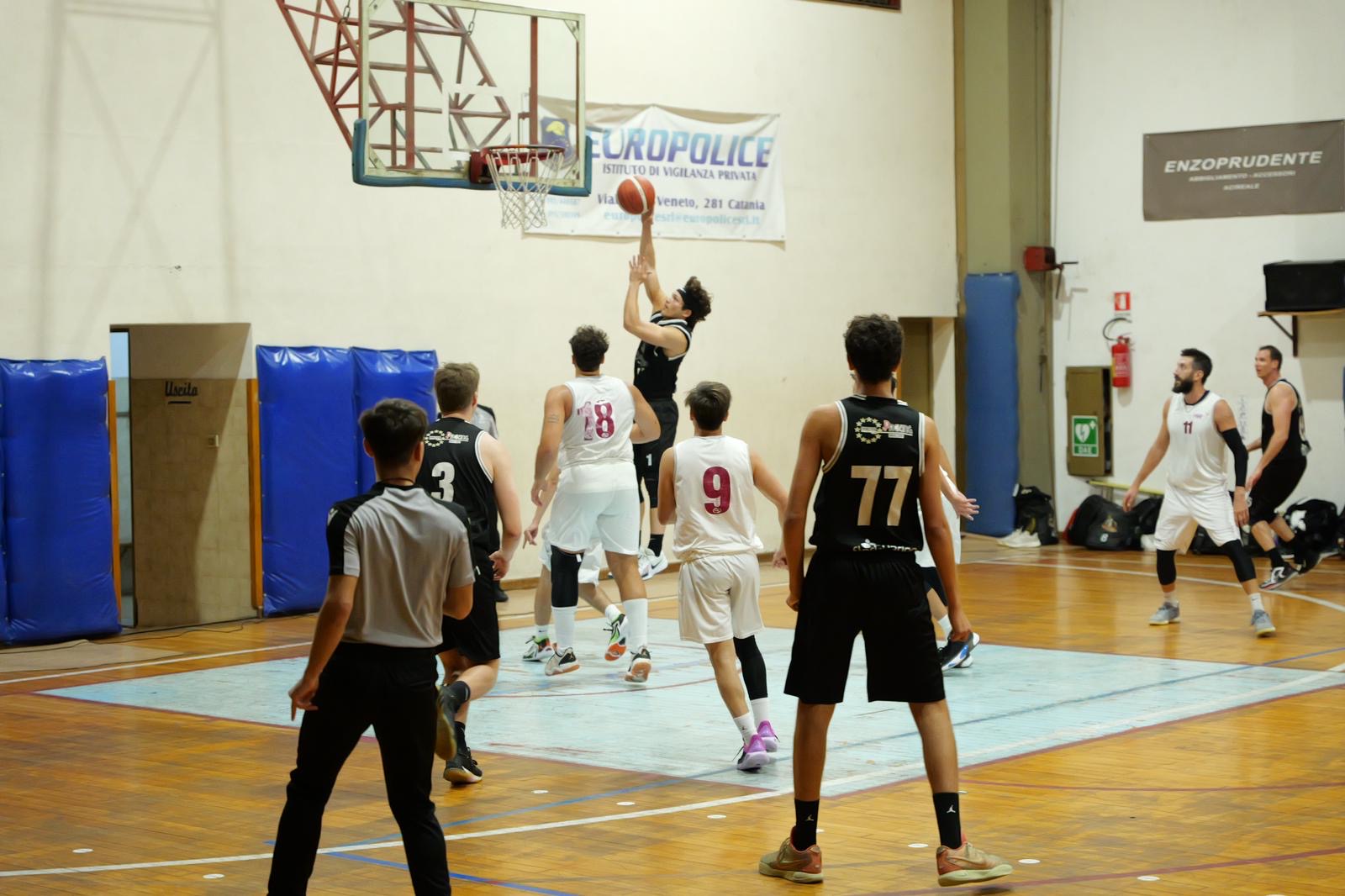 Basket: in DR1 Sicilia, brutta sconfitta per la Meerkat Scicli, i “suricati” battuti dall’Acireale