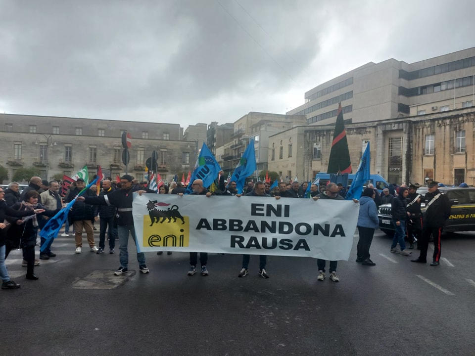 Il destino di Eni Versalis a Ragusa è il peggiore fra tutti: la Sicilia impotente, la parola al Governo