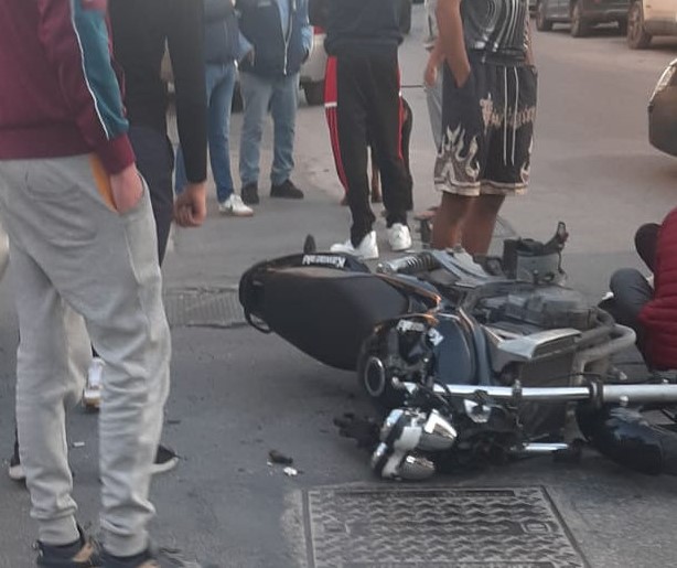 Vittoria: incidente stradale in via XX settembre, scontro auto moto, tre feriti
