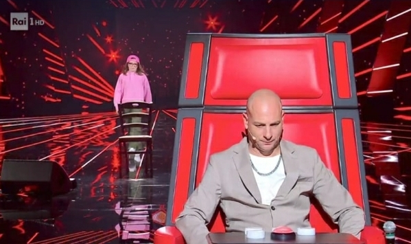 Vittoria raddoppia! Benedetta Muneglia fan di Clementino,”spacca” a The Voice Kids (il video)