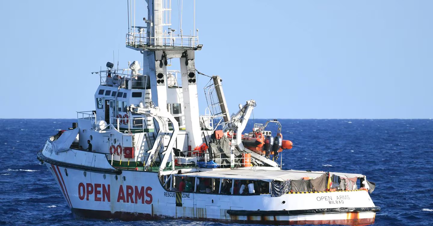 L’assoluzione di Salvini legittima l’abbandono delle vite in mare, il commento dell’Associazione Don Bosco 2000