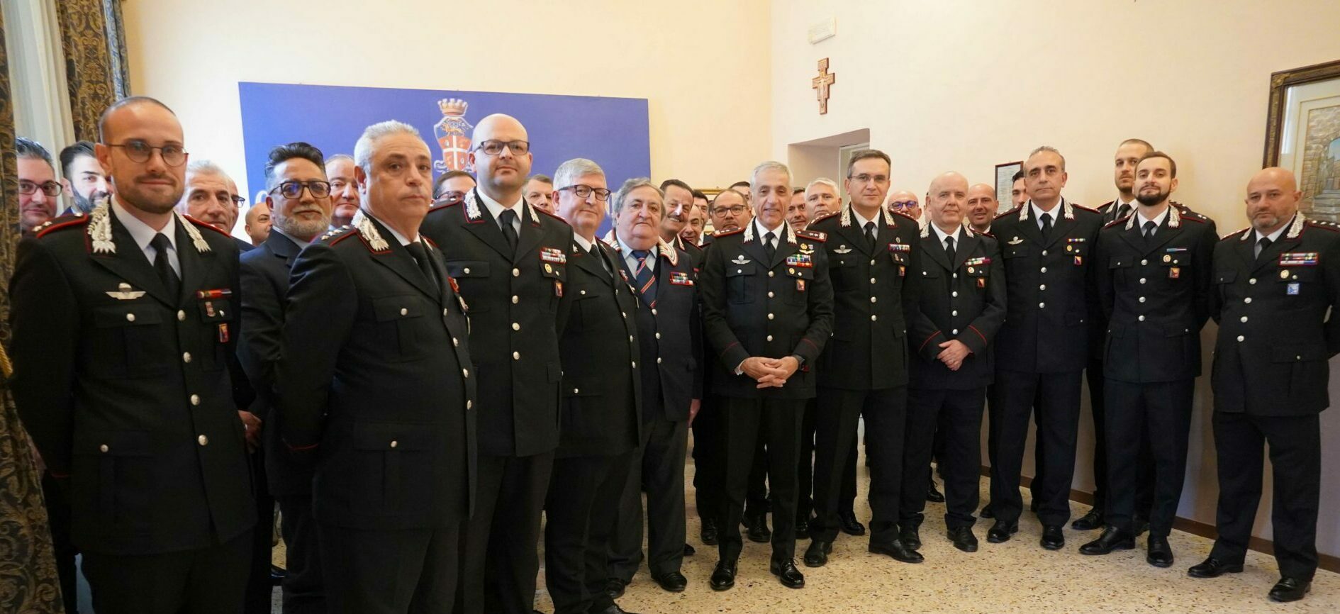 Il Generale Spina a Ragusa per complimentarsi con i carabinieri distintisi negli ultimi 6 mesi