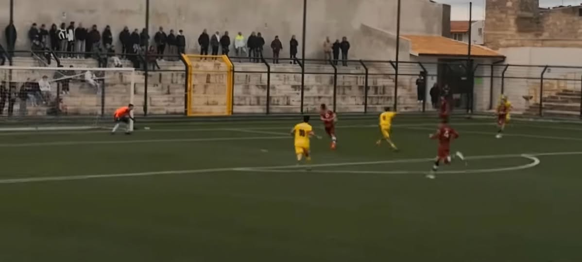 Lo Scicli CR K0 a Canicattini, i cremisi si fanno rimontare dai “Canarini” che agganciano i play out