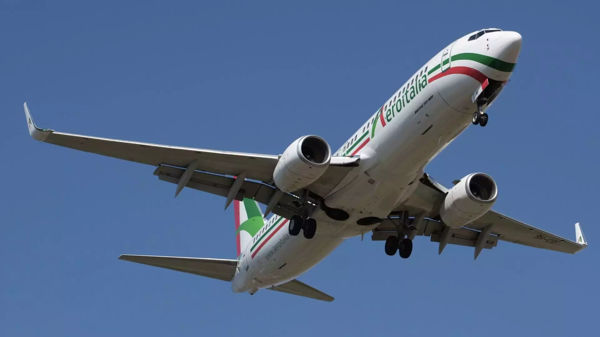 Aeroitalia cancella 4 rotte dall’aeroporto di Comiso ennesimo schiaffo all’economia iblea