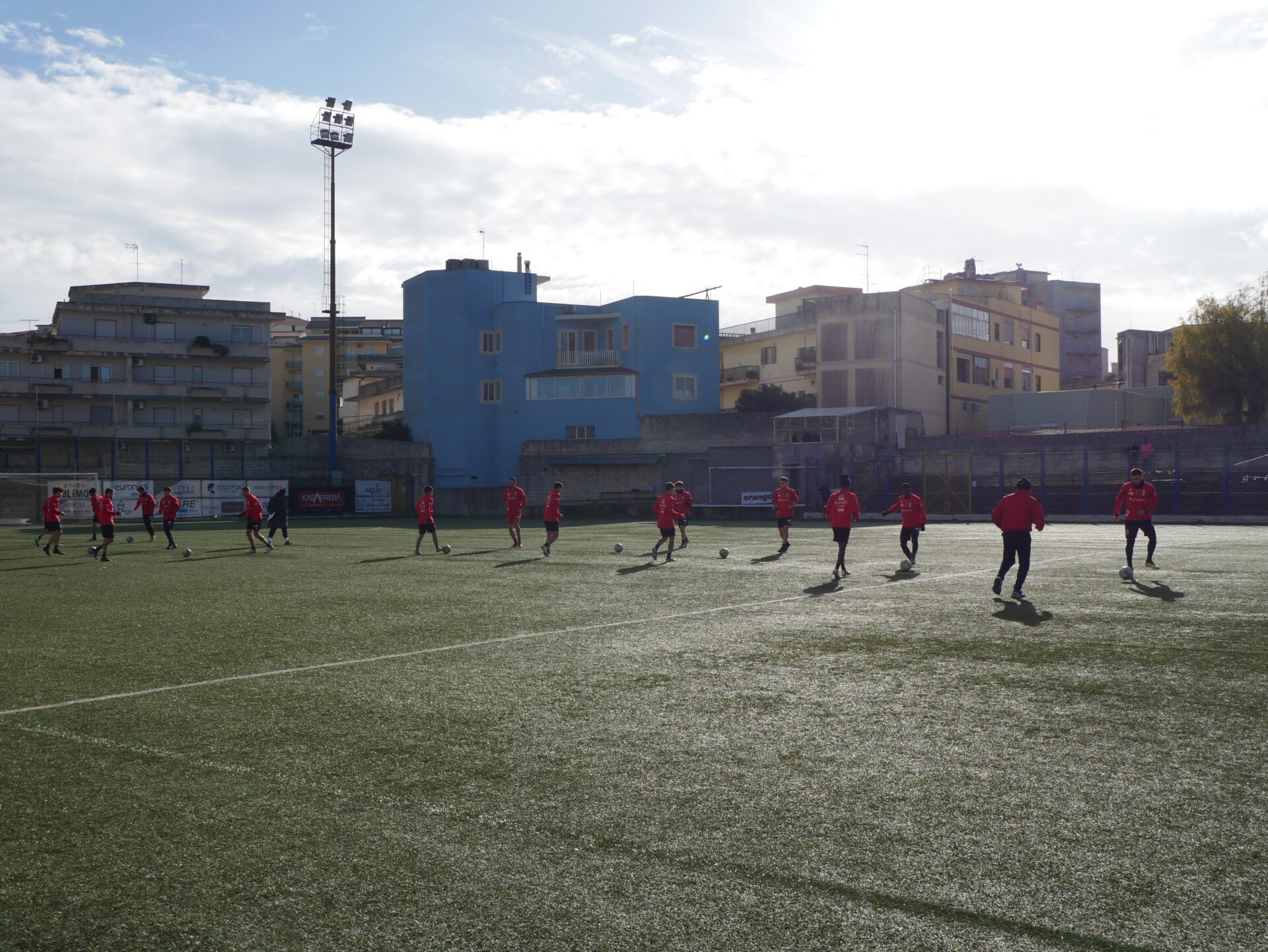 Modica Calcio: la squadra si prepara per il derby di Vittoria, il DG Pitino fa il punto sulla stagione