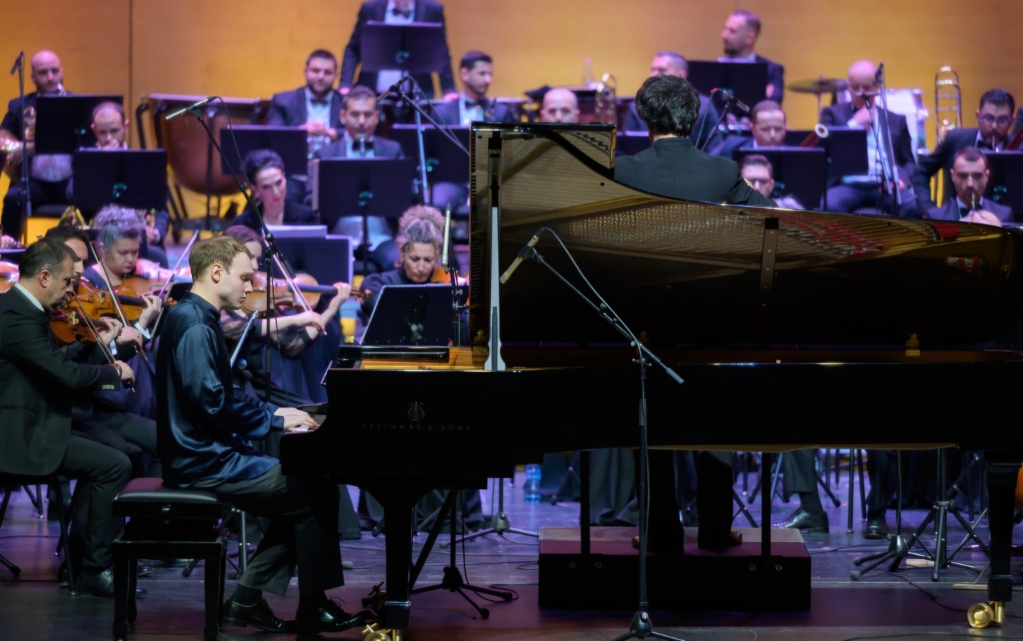 Modica,  al Teatro Garibaldi andrà in scena domenica “L’imperatore dei concerti”