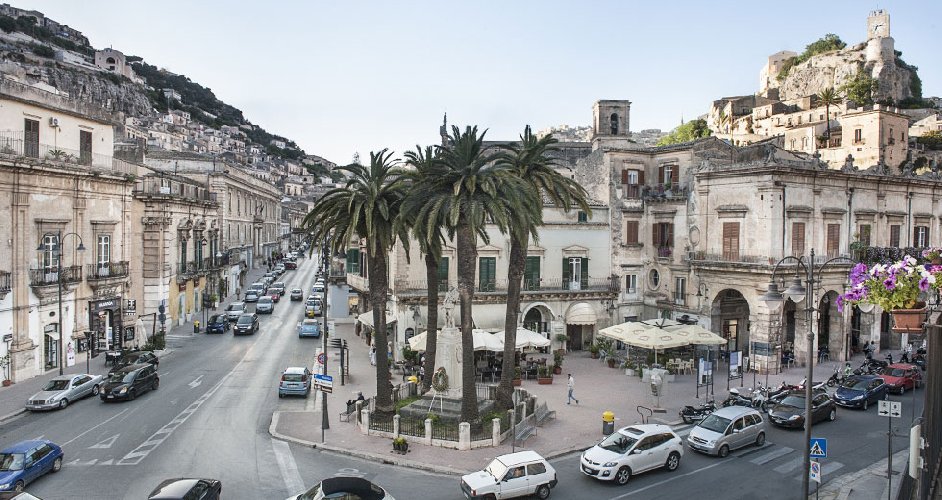 Modica, Confcommercio e Cna, dopo bocciatura Temporary store: la politica si occupi della città
