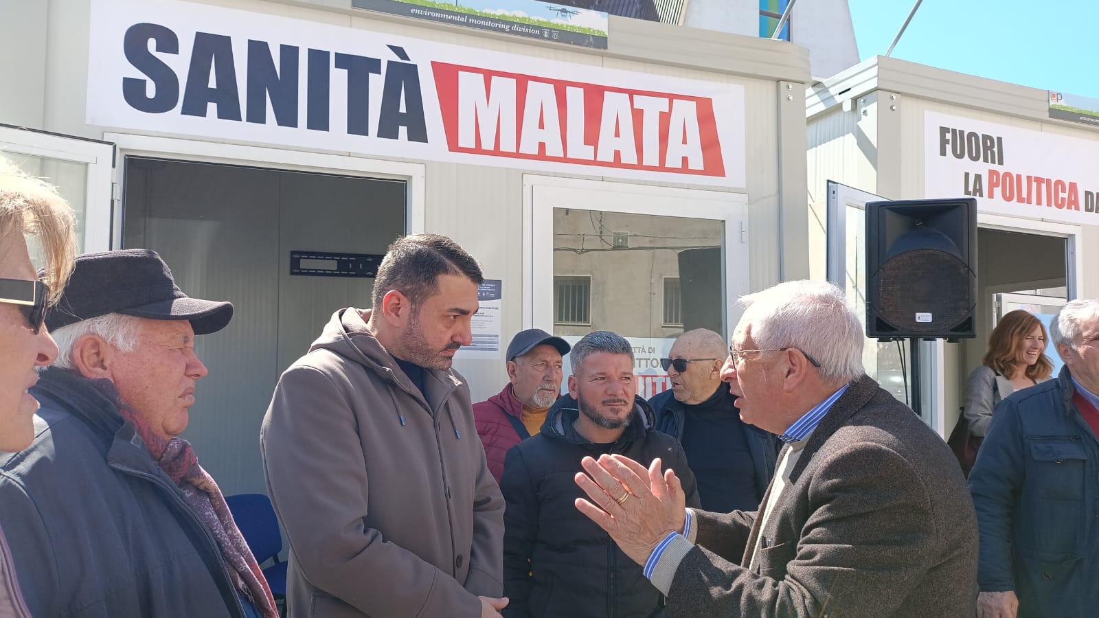 Sistema sanitario al collasso: la solidarietà dell’on. Dipasquale alla protesta del sindaco Aiello