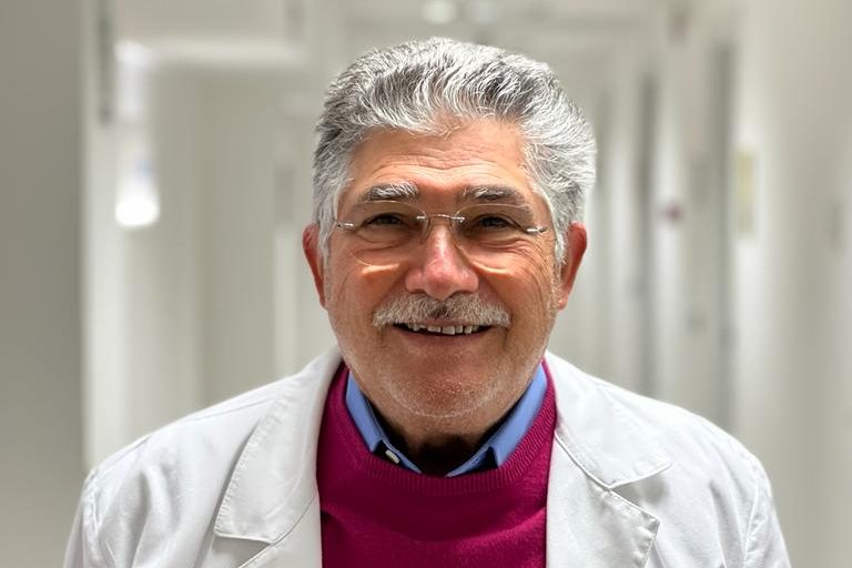 Tunnel carpale e osteoporosi: l’Unitre di Modica ha incontrato lo specialista ortopedico Cicero
