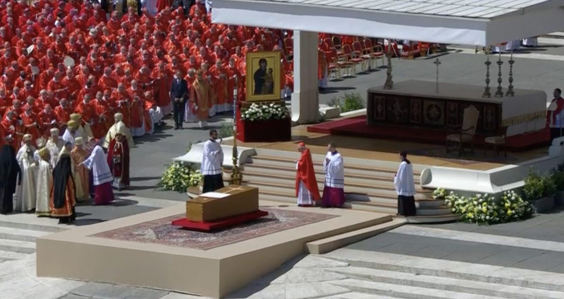 Funerali di Papa Francesco: si chiude un capitolo della storia della Chiesa contemporanea