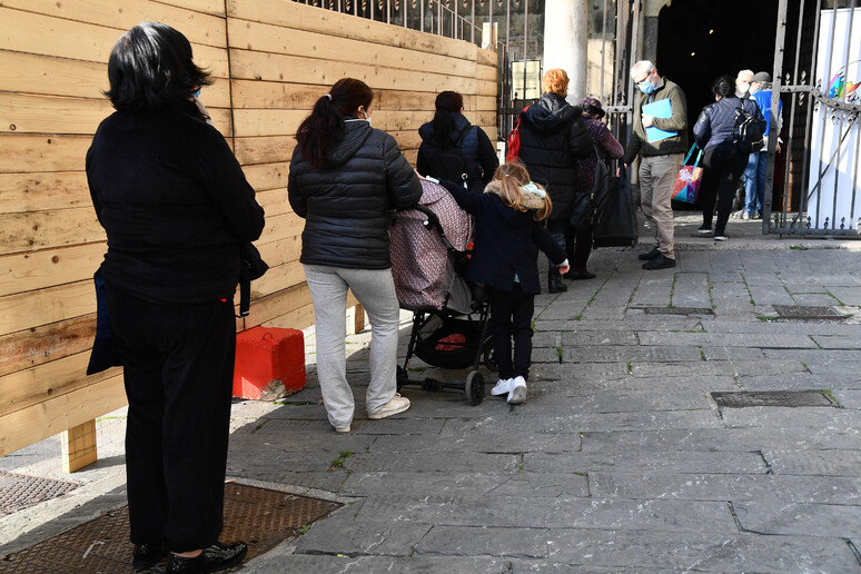 Rischio povertà è molto alto, specialmente nel sud dove è faticoso sbarcare il lunario