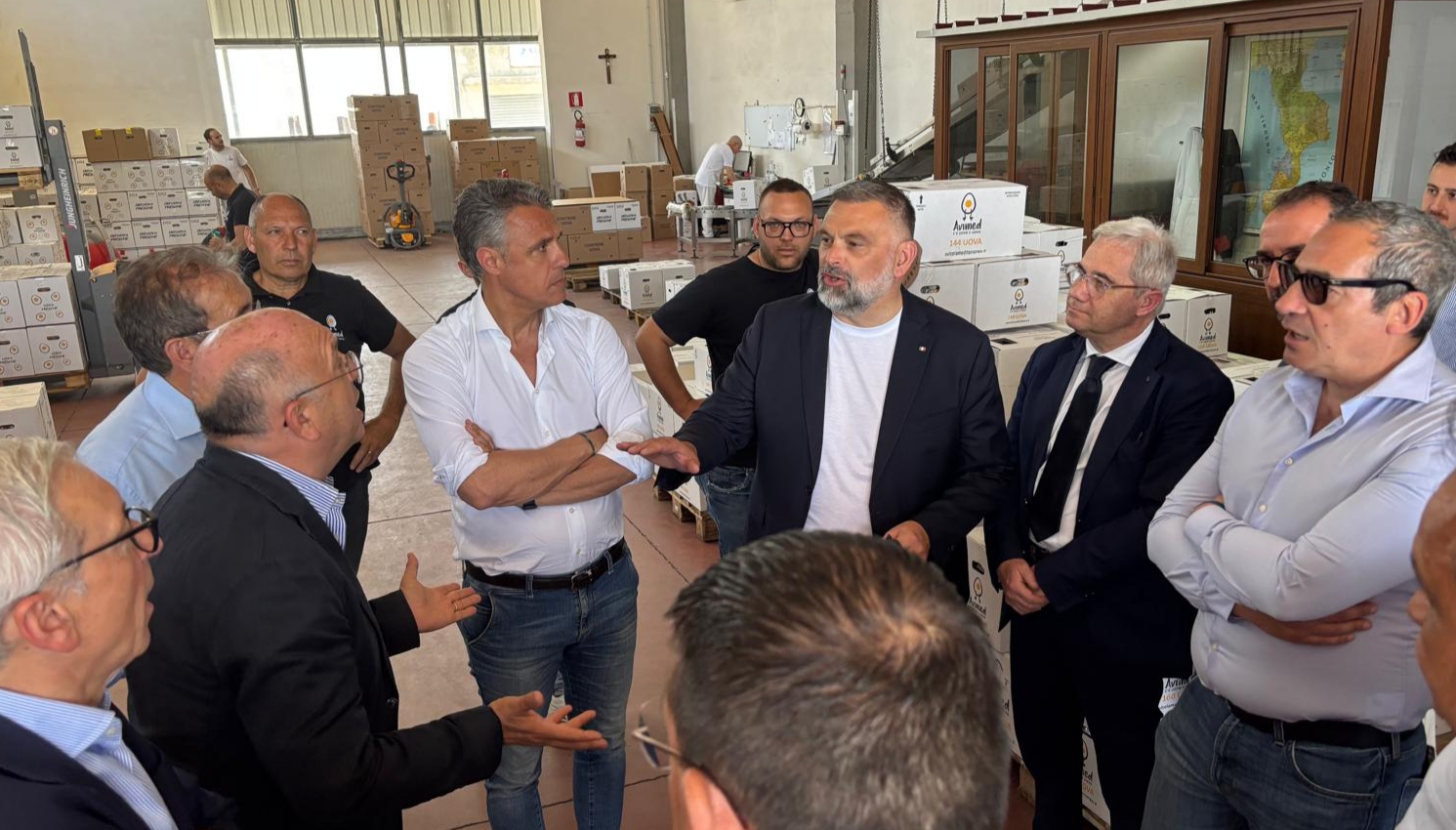 Modica, visita istituzionale presso Avimed: riconoscimento al polo avicolo