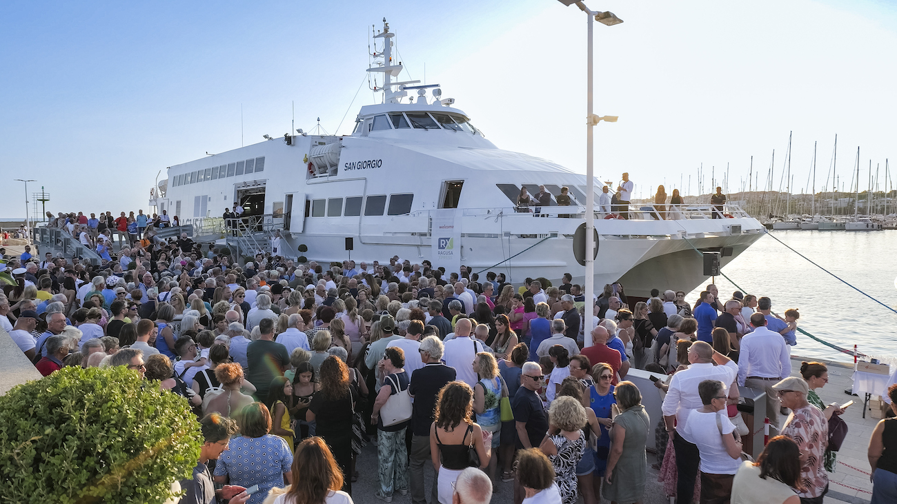 L’inaugurazione ufficiale del catamarano “Ragusa Xpress”: un nuovo ponte tra Sicilia e Malta