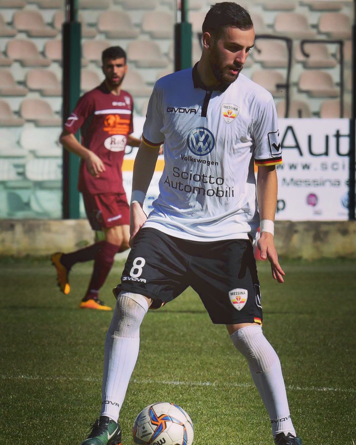 Fabio Bossa è un nuovo giocatore del FC Vittoria nel ruolo di centrocampista