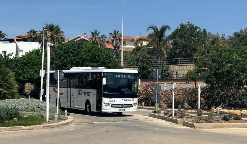 Marina di Ragusa: servizio navetta, i consiglieri del Pd criticano l’esclusione delle contrade