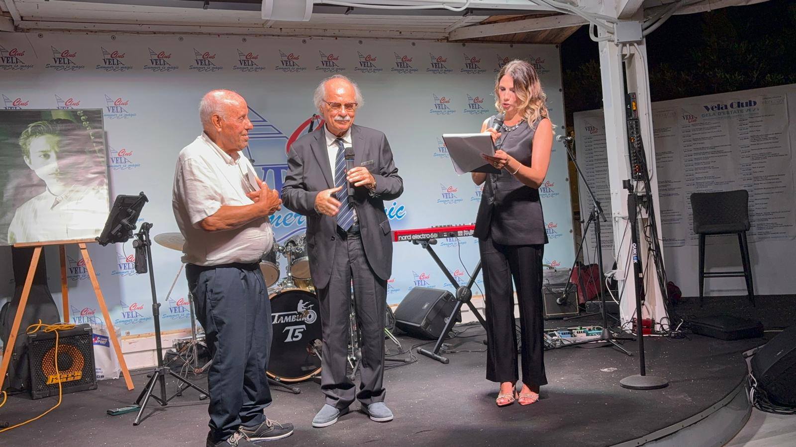 Domenico Pisana vincitore del Premio Nazionale di Poesia  La “Gorgone d’oro”