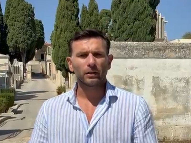 Ragusa: “Niente acqua al cimitero” la denuncia del consigliere Mauro