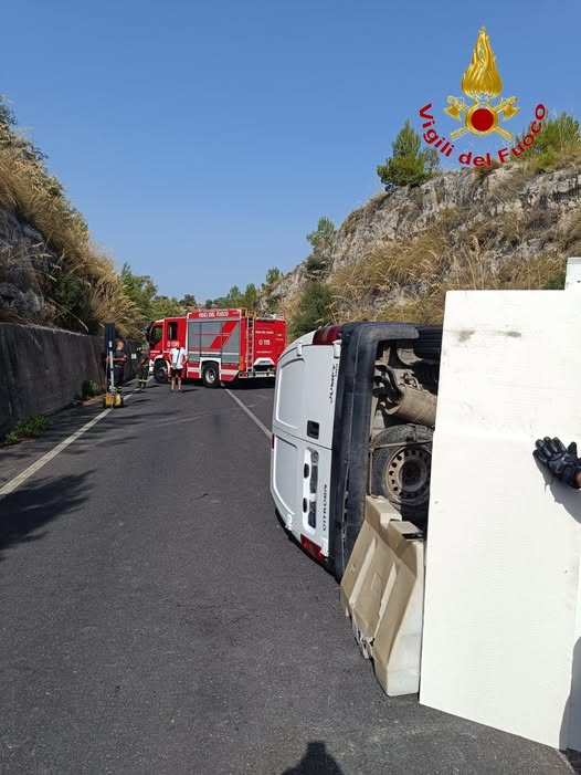 Ancora un incidente mortale: 58 enne perde la vita sulla Ragusa- Giarratana