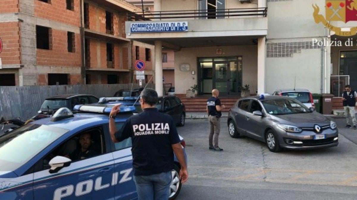 Vittoria, arrestato per tentata rapina in un centro scommesse