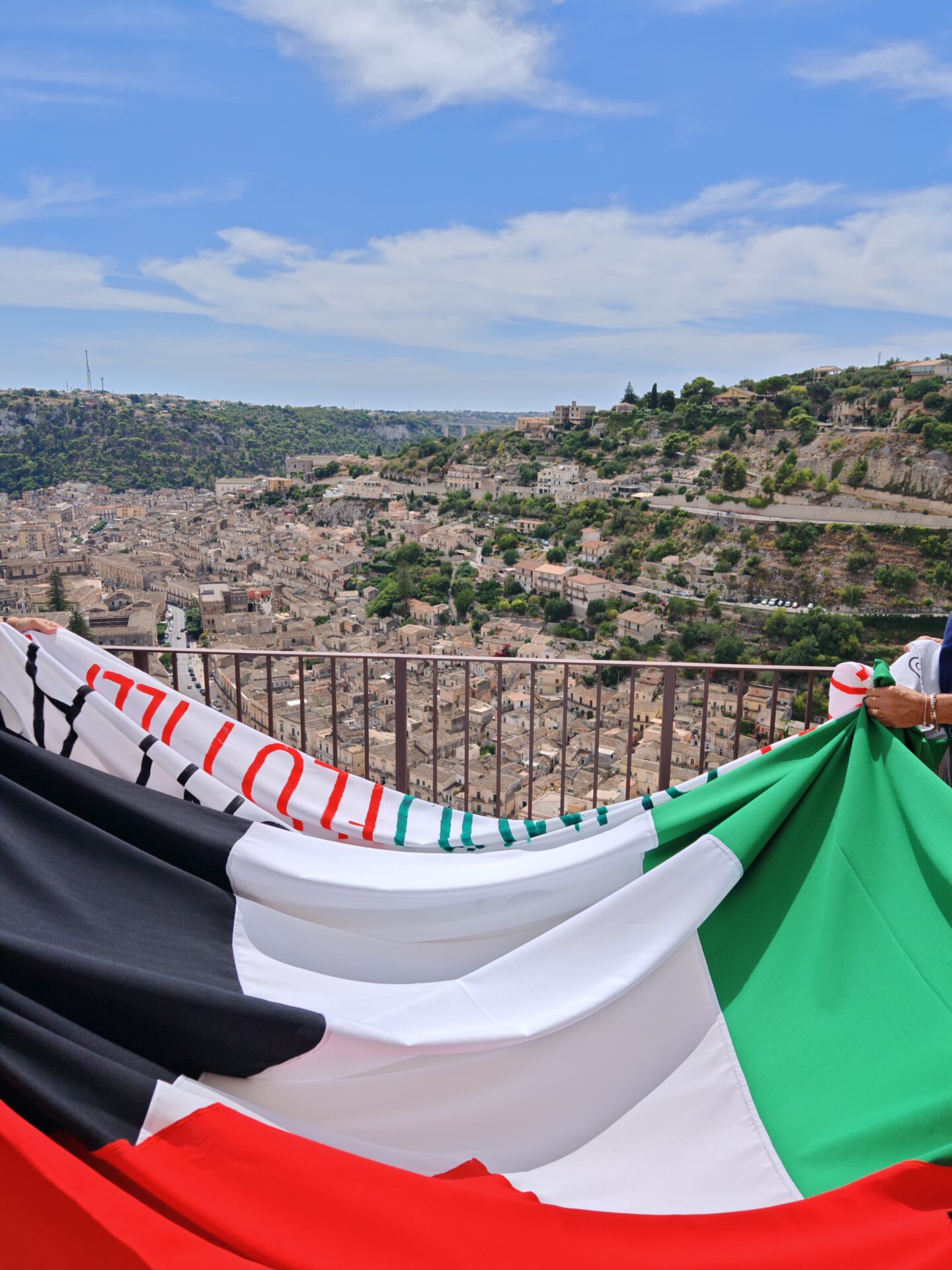 “Modica con la Global Sumud Flotilla” dal Pizzo  il messaggio dell’Associazione Piero Iemmolo